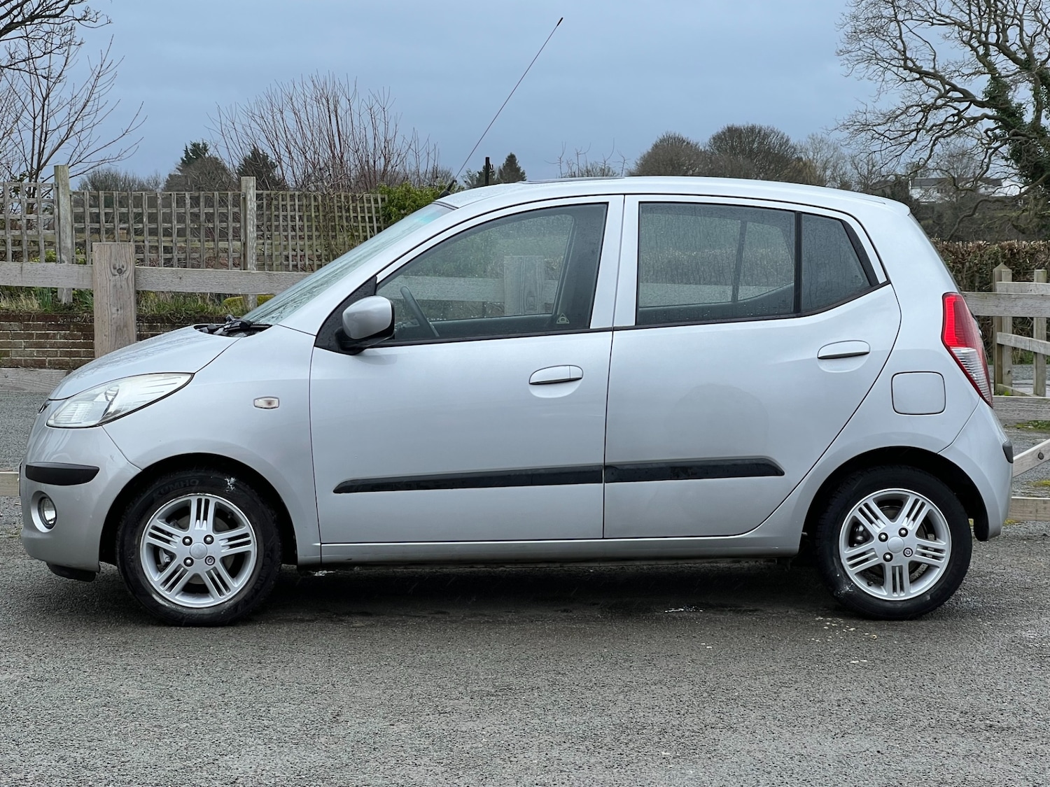 Used Hyundai i10 2010 for sale - 77676856: Photo 27