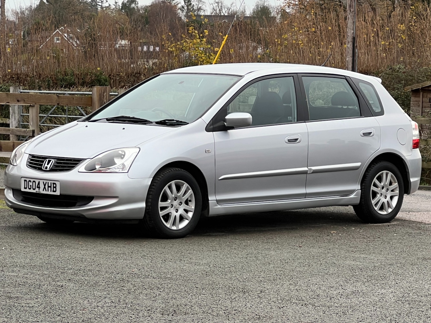Used Honda Civic 2004 for sale - 76808373: Photo 1