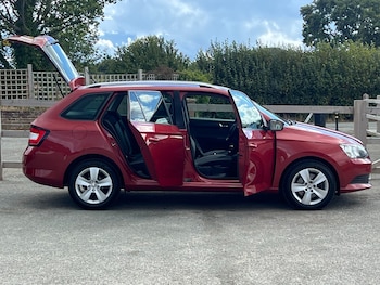 Used Skoda Fabia 2016 for sale - 75714335: Photo 3