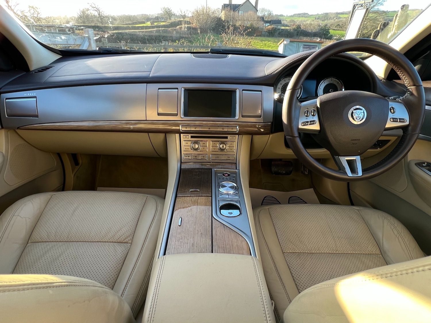 Used Jaguar XF 2009 for sale - 76845302: Photo 5