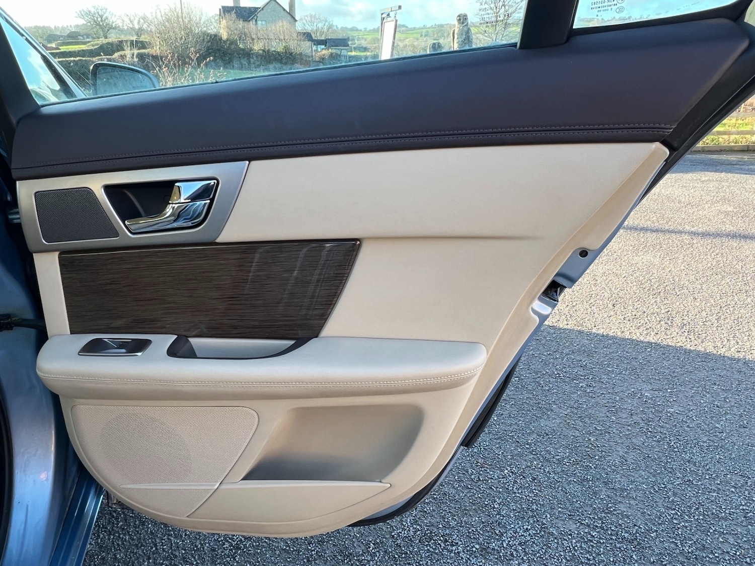 Used Jaguar XF 2009 for sale - 76845302: Photo 9