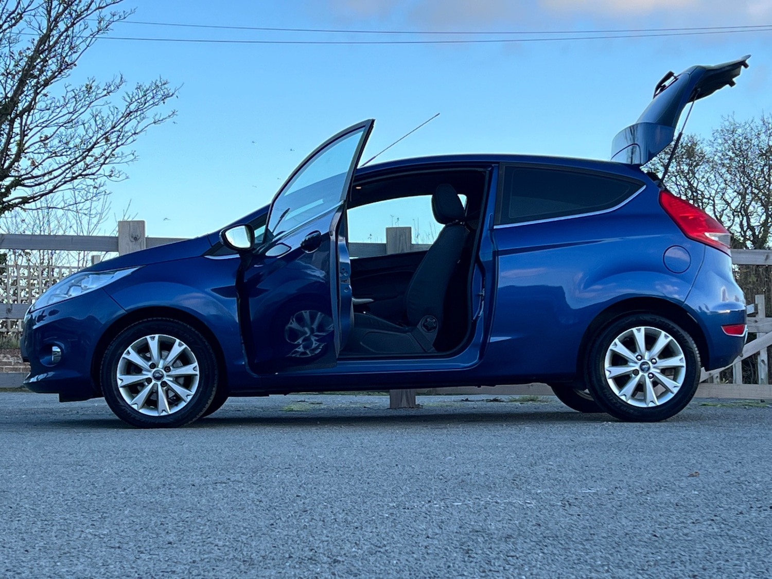 Used Ford Fiesta 2009 for sale - 76637237: Photo 12