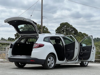 Used Renault Megane 2011 for sale - 79311423: Photo