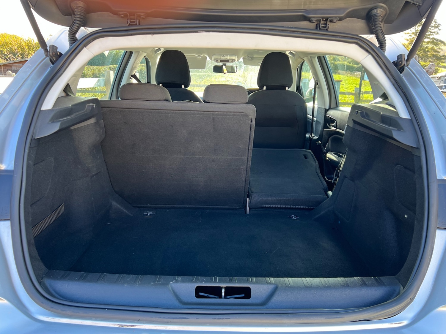 Used Peugeot 308 2017 for sale - 76381882: Photo 15