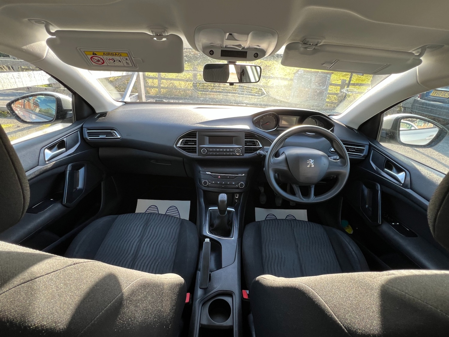 Used Peugeot 308 2017 for sale - 76381882: Photo 22