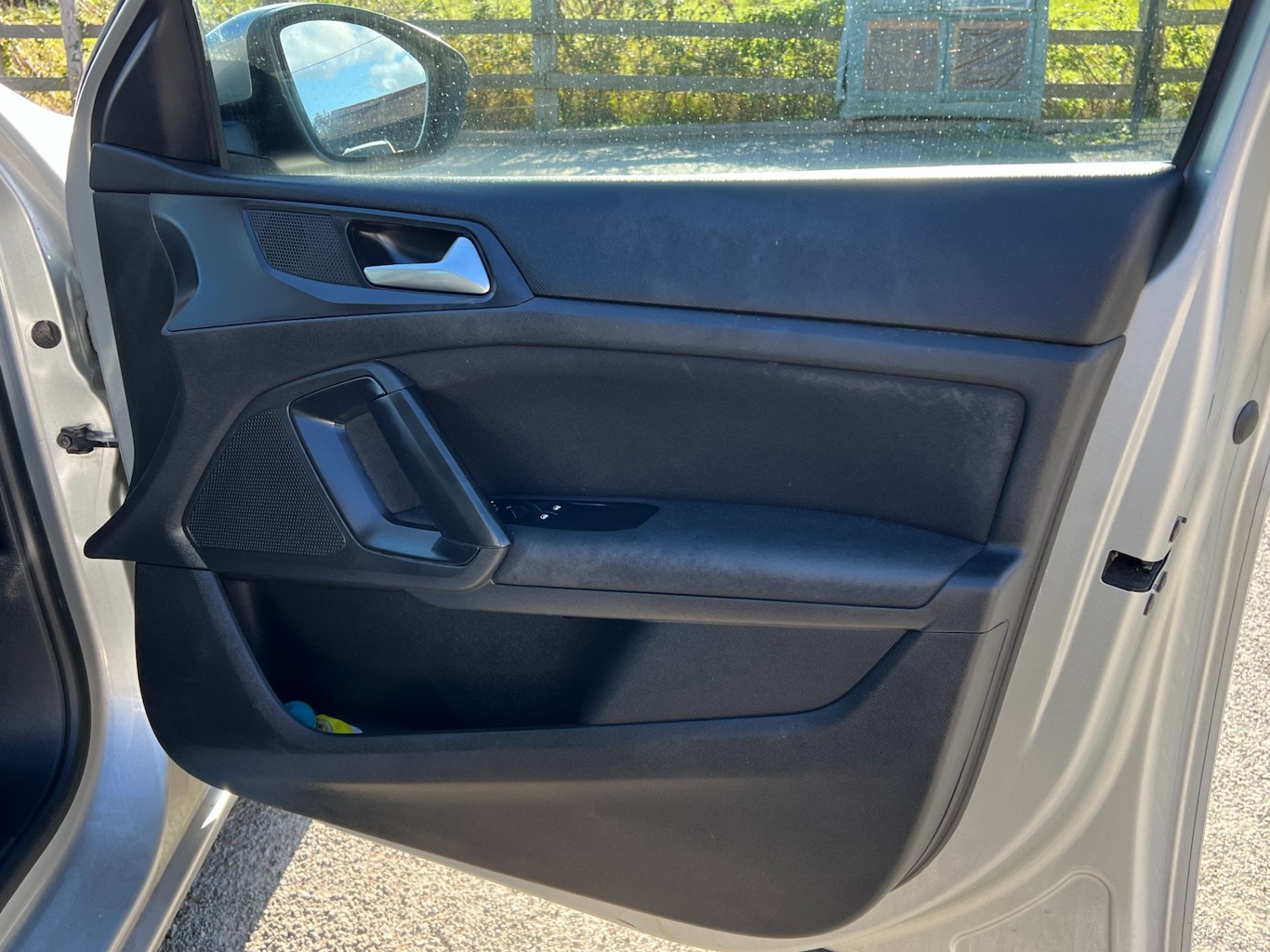 Used Peugeot 308 2017 for sale - 76381882: Photo 25