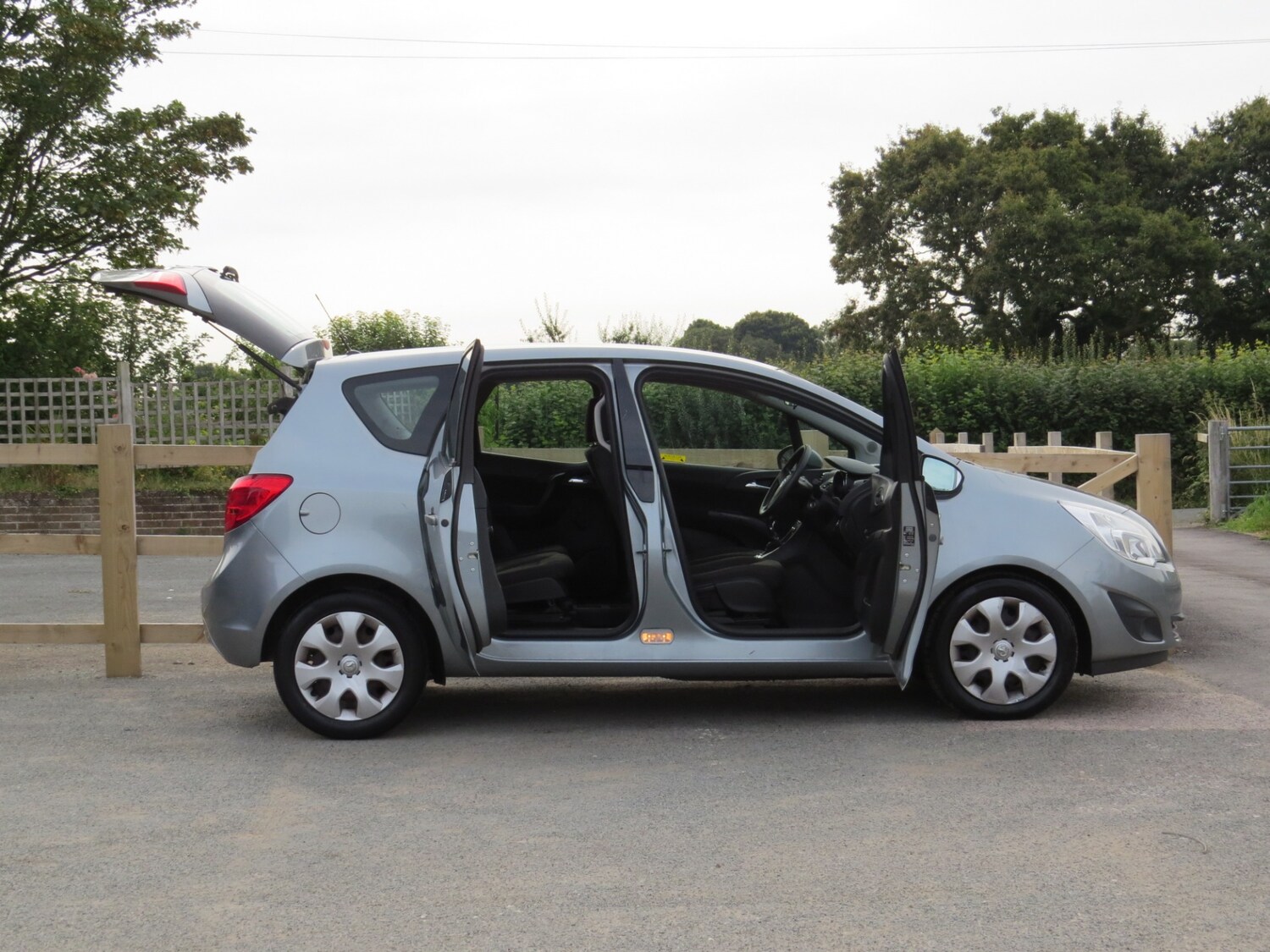 Vehicle 19