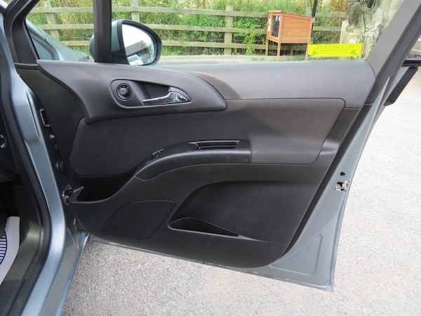 Used Vauxhall Meriva 2011 for sale - 71827385: Photo 23