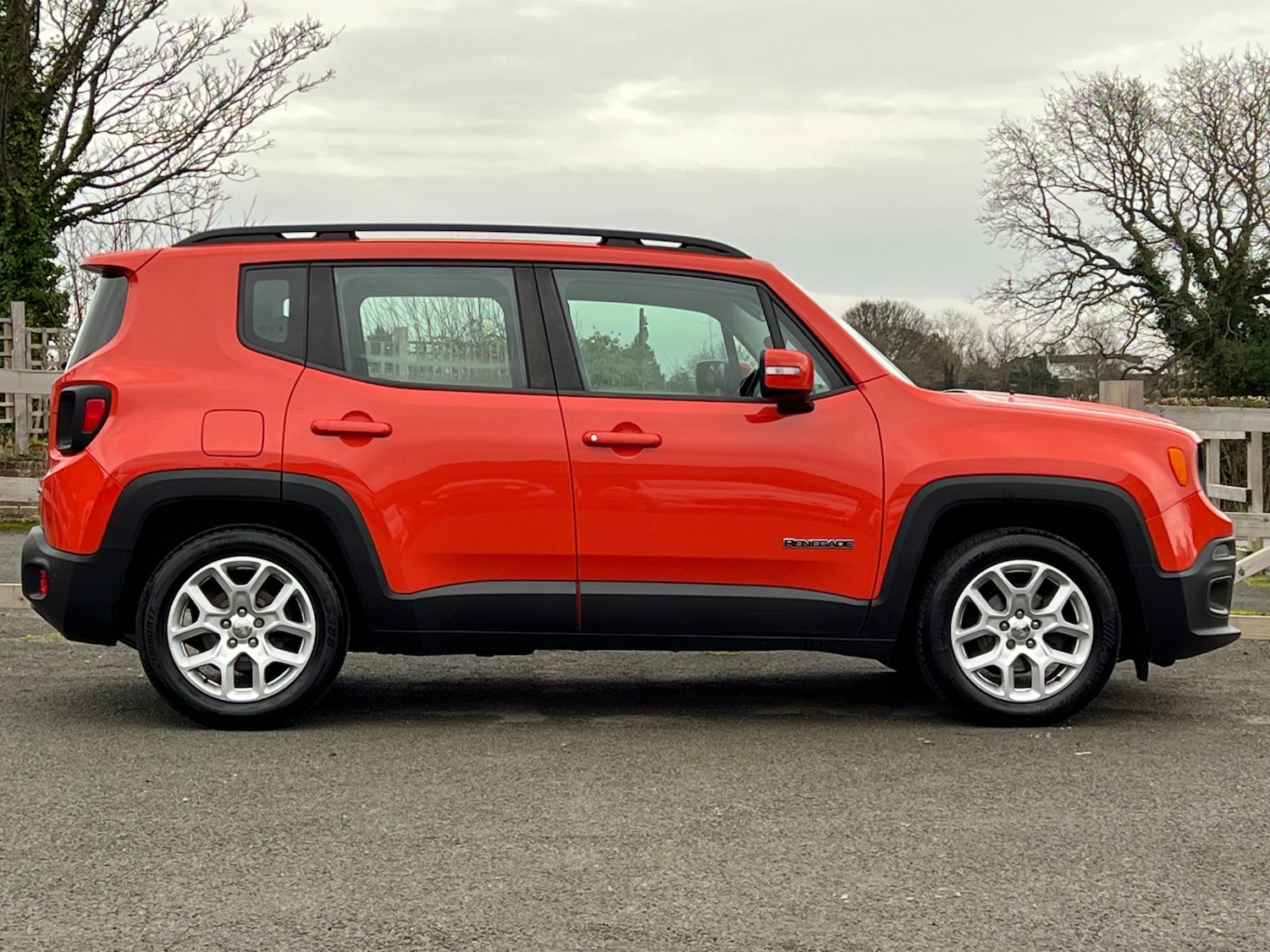 Used Jeep Renegade 2018 for sale - 76979263: Photo 24