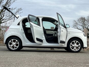 Used Renault Twingo 2015 for sale - 77581180: Photo