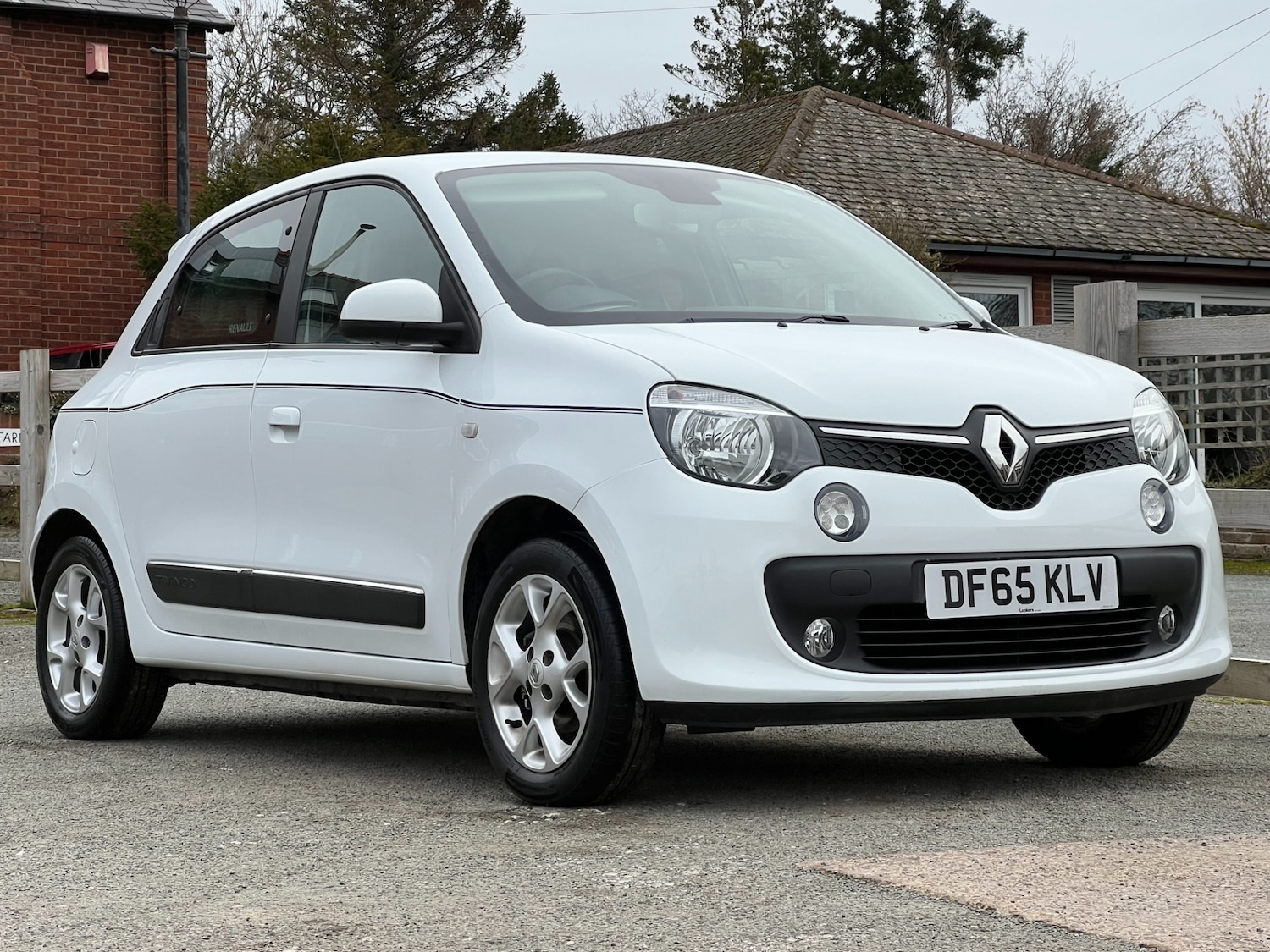 Used Renault Twingo 2015 for sale - 77581180: Photo 6