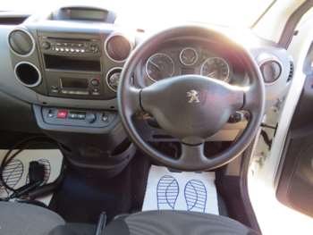 Used Peugeot Partner 2019 for sale - 69860610: Photo