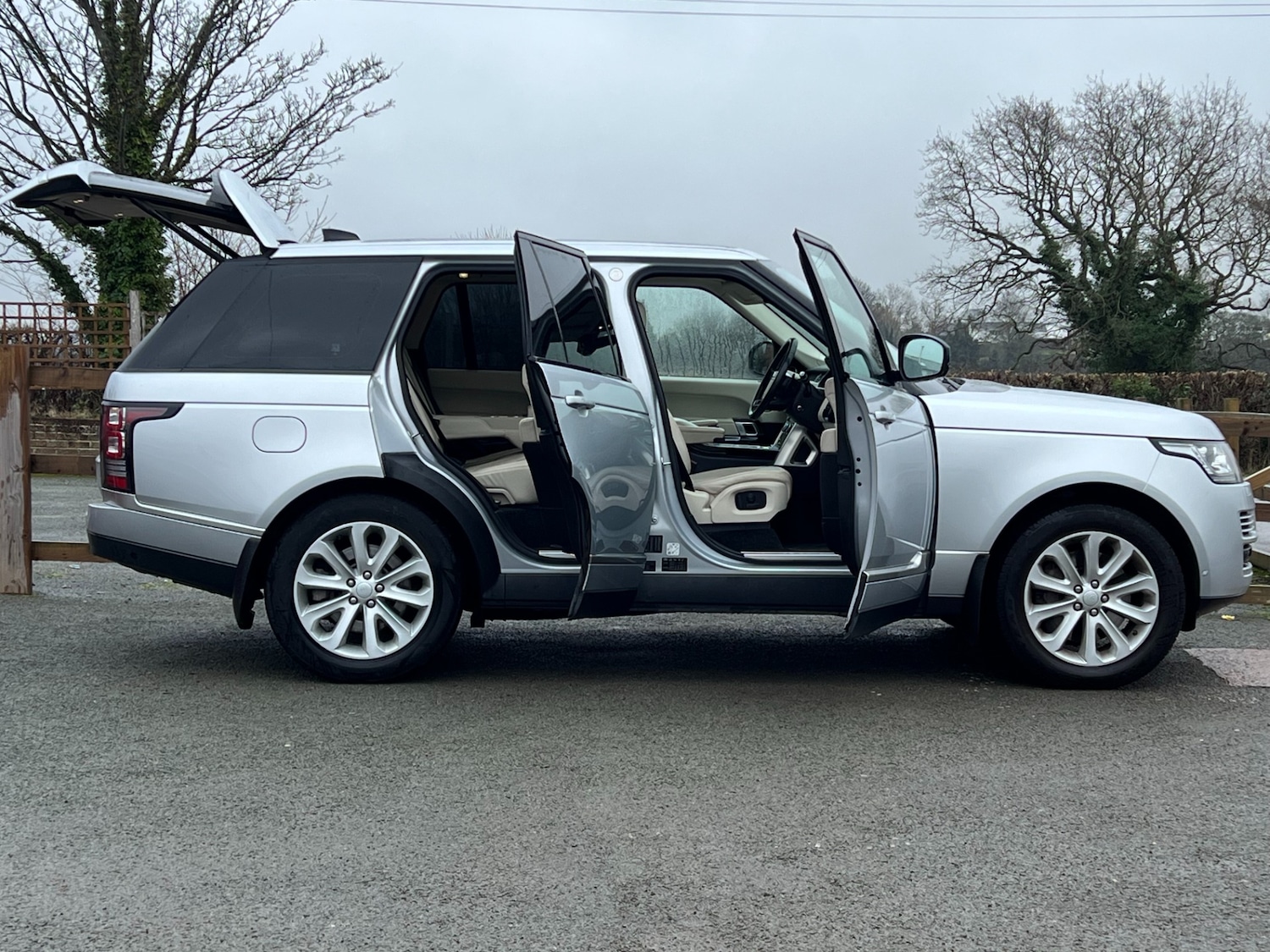 Used Land Rover Range Rover 2017 for sale - 77296359: Photo 14