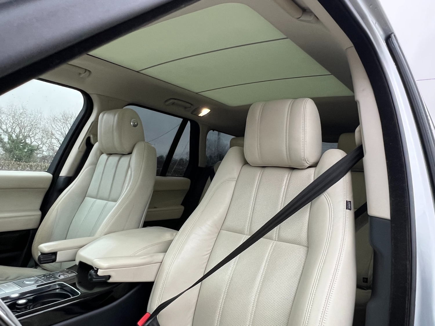 Used Land Rover Range Rover 2017 for sale - 77296359: Photo 8