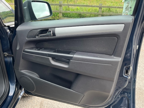 Used Vauxhall Zafira 2012 for sale - 74462463: Photo 29