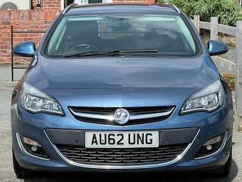 Used Vauxhall Astra 2012 for sale - 79311504: Photo