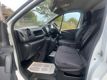 Used Vauxhall Vivaro 2018 for sale - 75920436: Photo