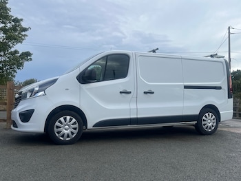 Used Vauxhall Vivaro 2018 for sale - 75920436: Photo