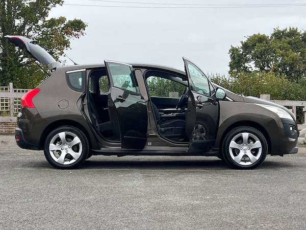 Used Peugeot 3008 2012 for sale - 76142426: Photo 3