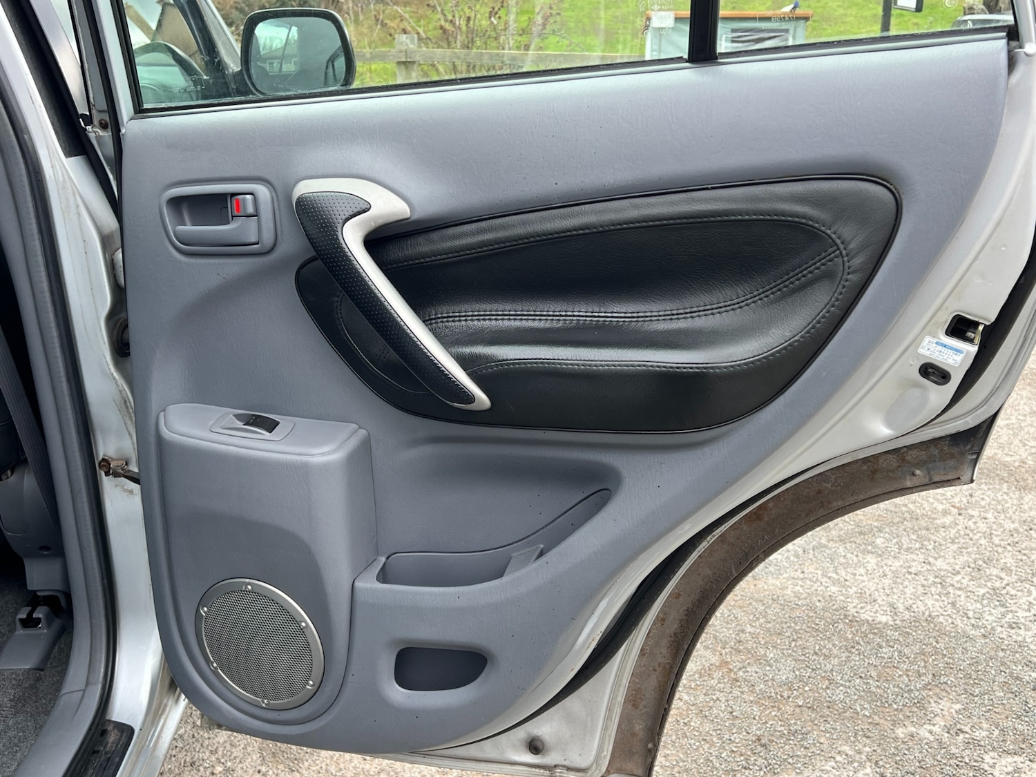 Used Toyota RAV4 2003 for sale - 75303284: Photo 14