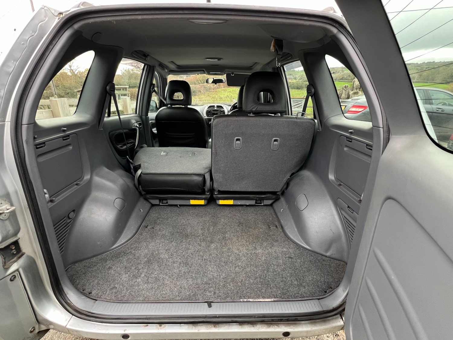 Used Toyota RAV4 2003 for sale - 75303284: Photo 18