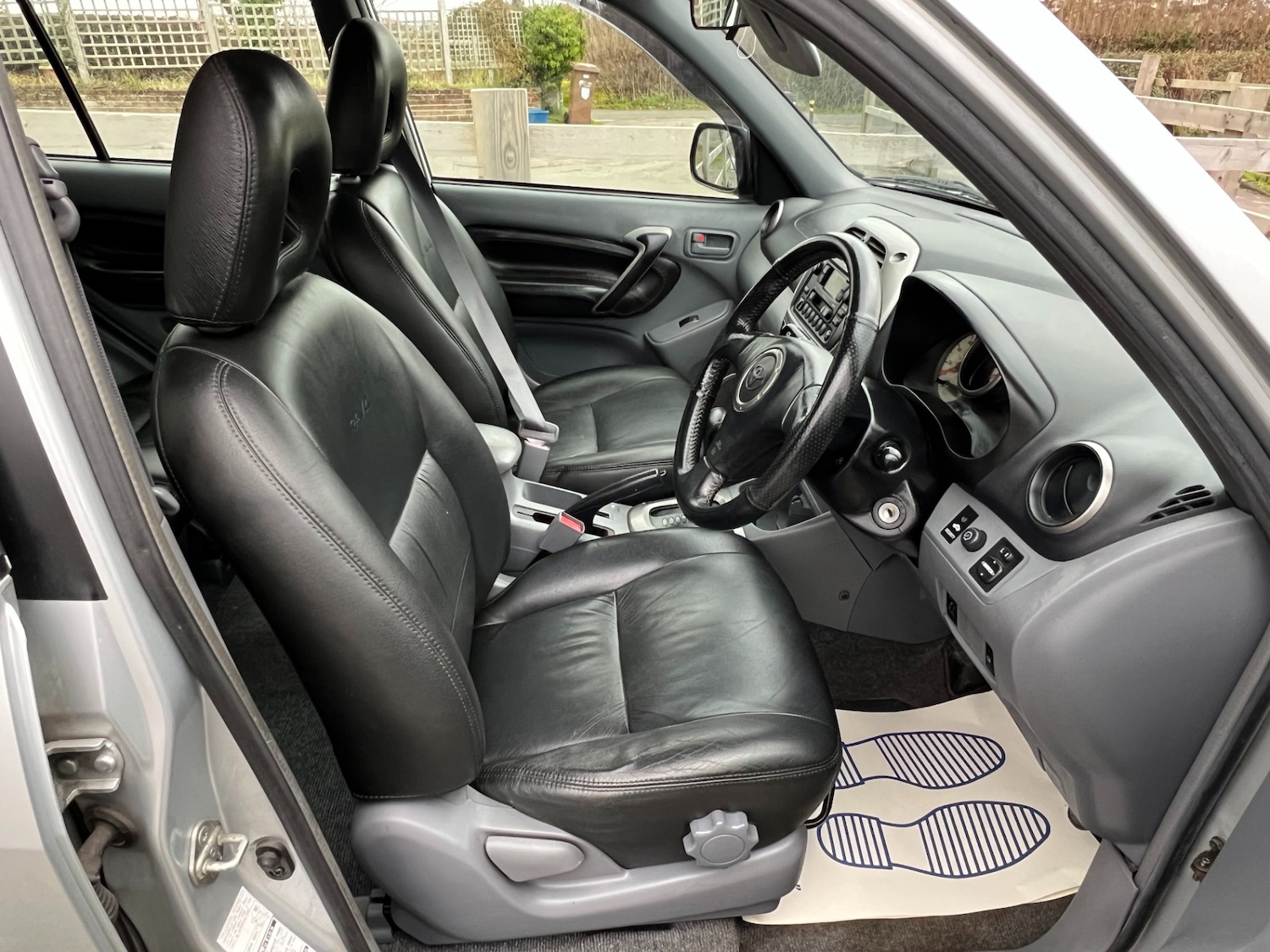 Used Toyota RAV4 2003 for sale - 75303284: Photo 6