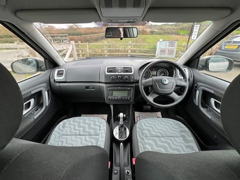 Used Skoda Fabia 2010 for sale - 76719089: Photo