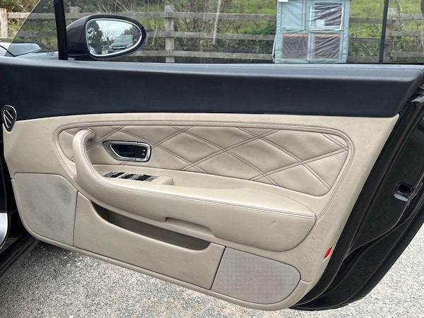 Used Bentley Continental 2006 for sale - 76221635: Photo 24