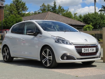 Used Peugeot 208 2015 for sale - 76219355: Photo 3