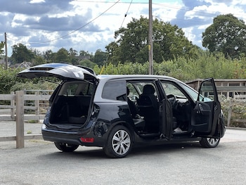 Used Citroen Grand C4 Picasso 2015 for sale - 79588709: Photo
