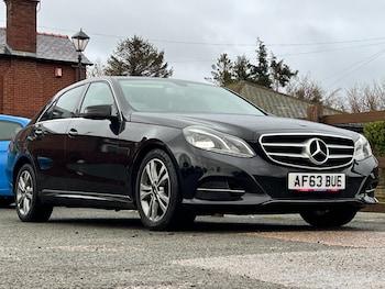 Used Mercedes-Benz E Class 2013 for sale - 77381194: Photo