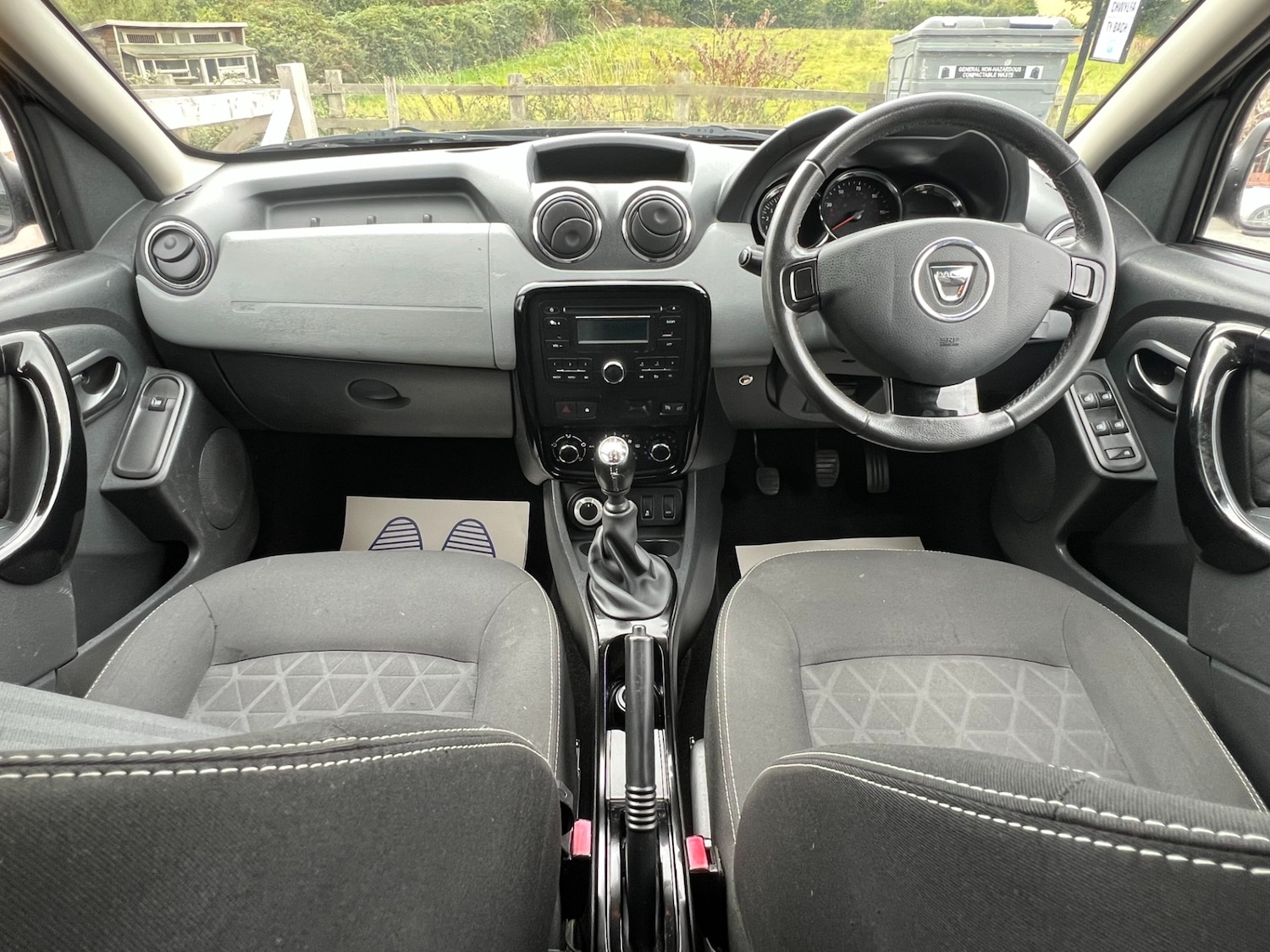 Used Dacia Duster 2015 for sale - 75628162: Photo 4