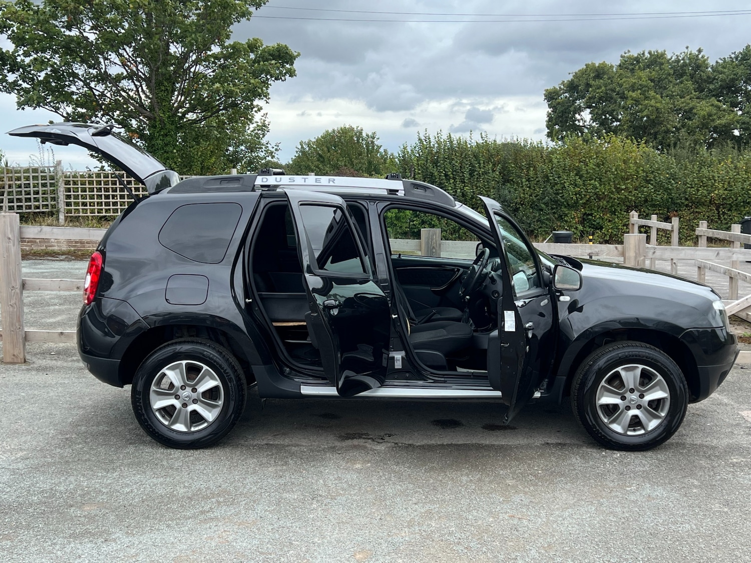 Used Dacia Duster 2015 for sale - 75628162: Photo 5