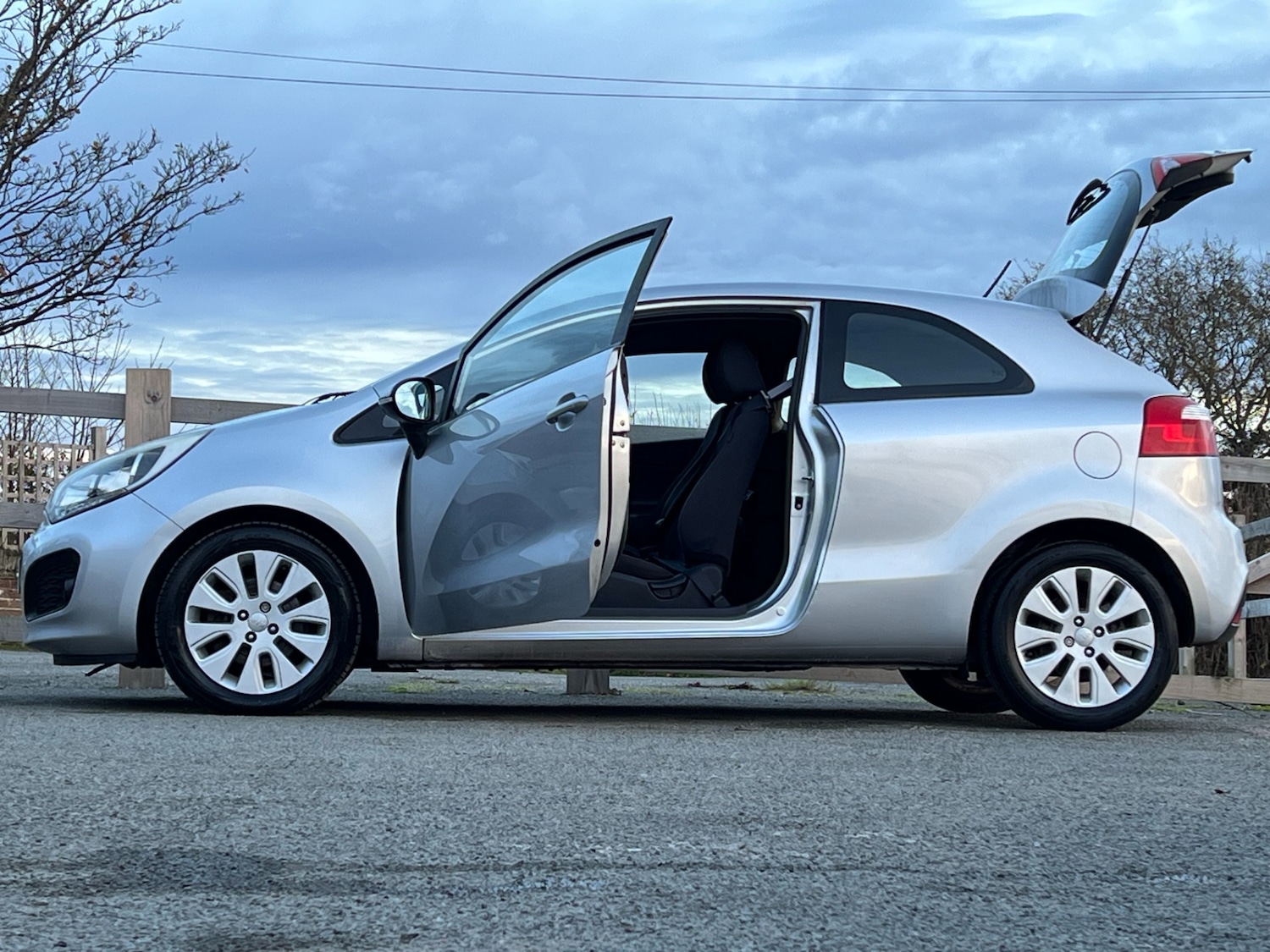 Used Kia Rio 2012 for sale - 76493867: Photo 15