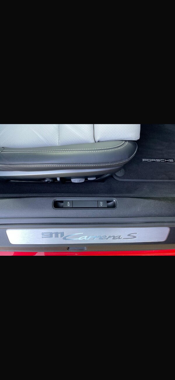 Used Porsche 911 2024 for sale - 76319365: Photo 31