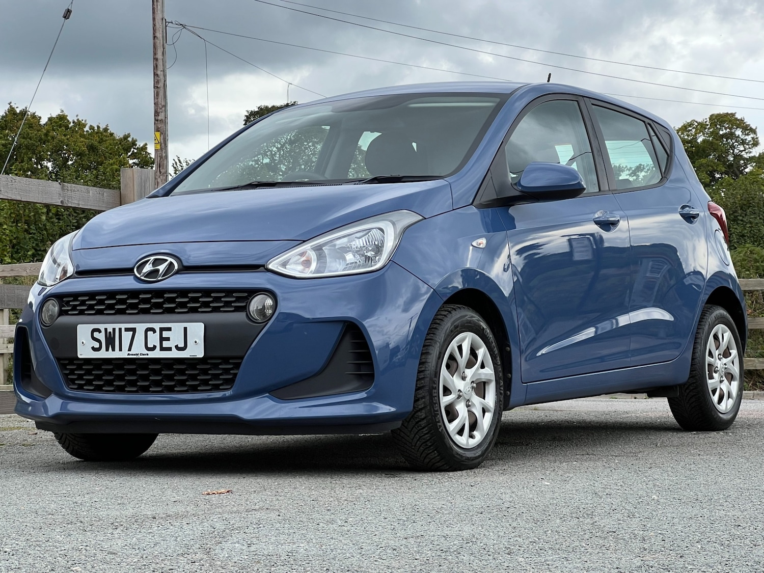 Used Hyundai i10 2017 for sale - 76106276: Photo 15