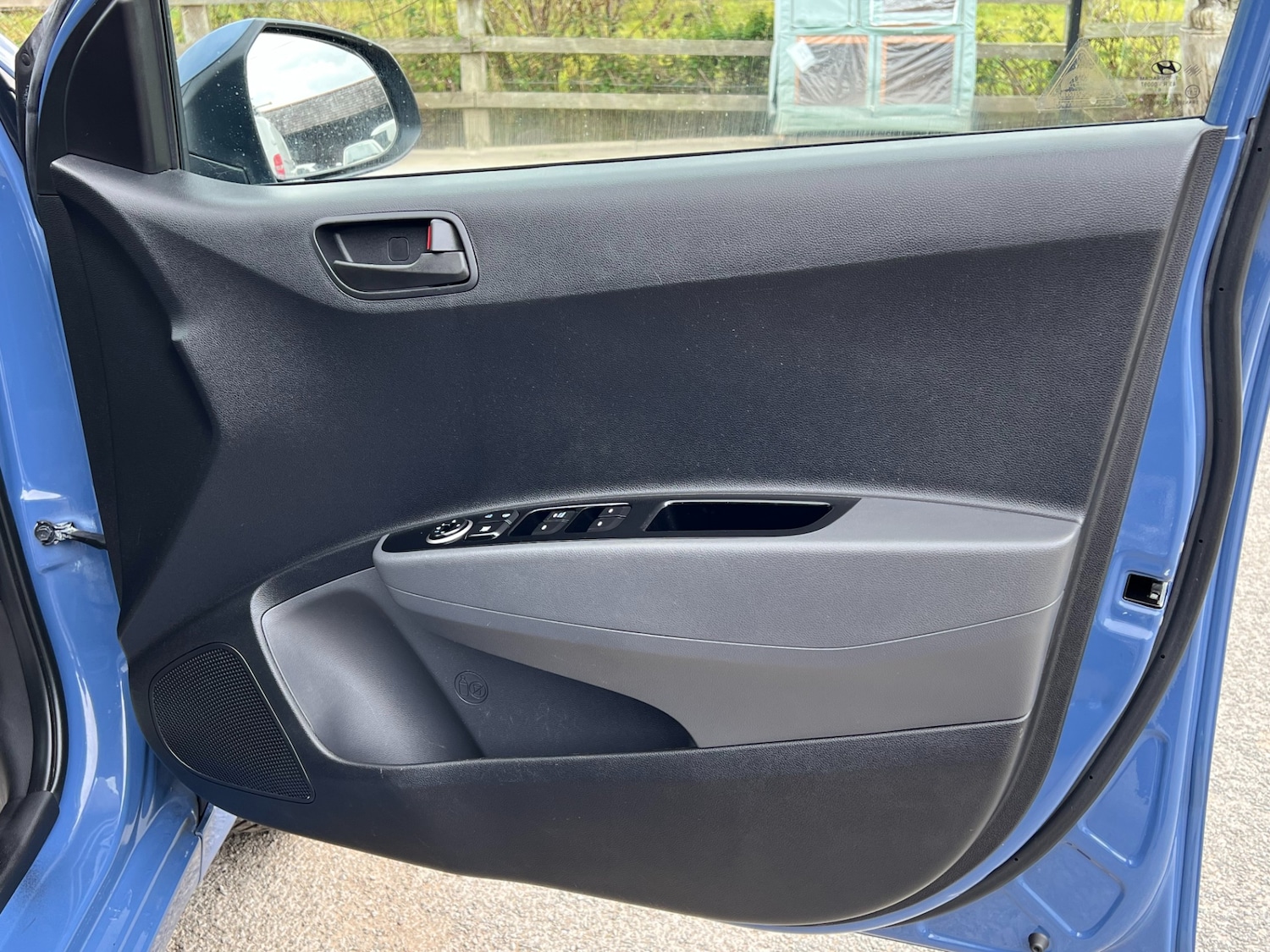 Used Hyundai i10 2017 for sale - 76106276: Photo 25