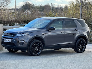 Used Land Rover Discovery Sport 2016 for sale - 76611693: Photo