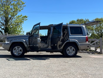 Used Jeep Commander 2006 for sale - 77984950: Photo