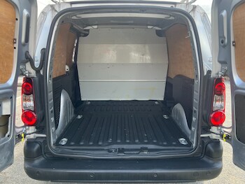 Used Citroen Berlingo 2017 for sale - 75628630: Photo