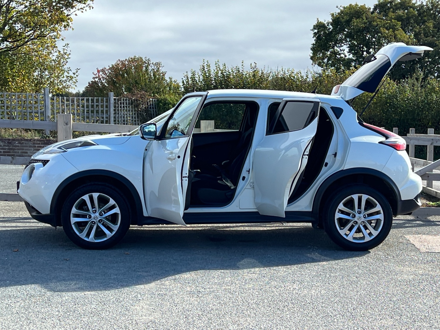 Used Nissan Juke 2015 for sale - 76231362: Photo 18