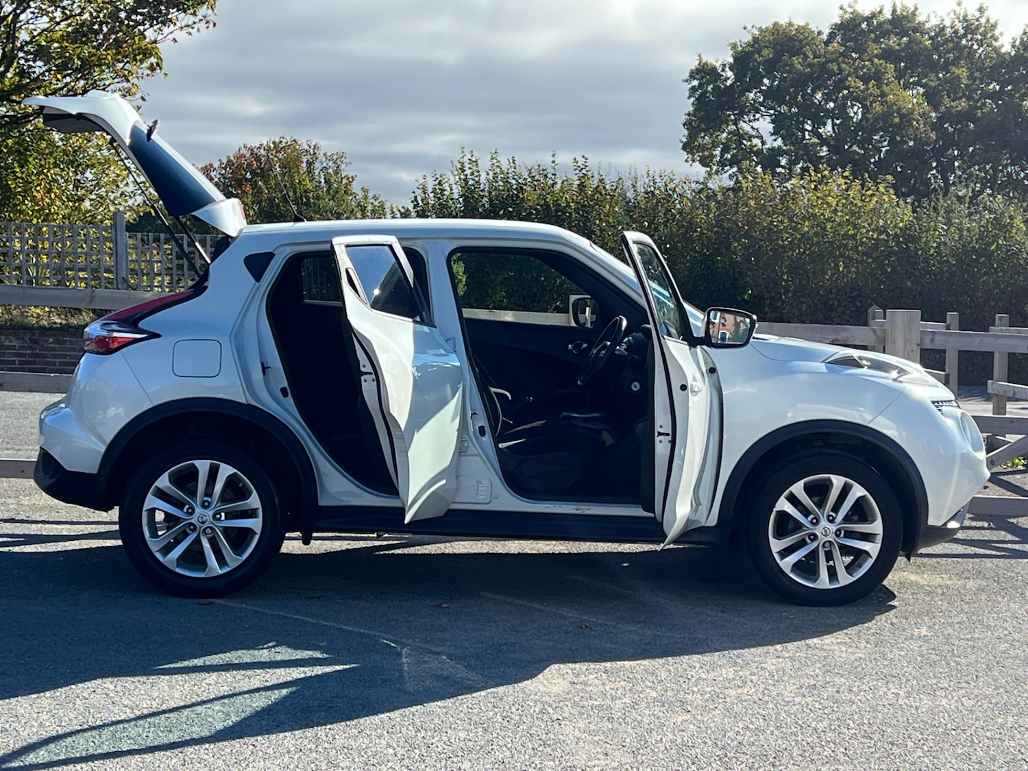 Used Nissan Juke 2015 for sale - 76231362: Photo 4