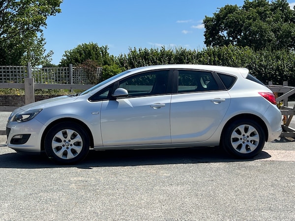 Used Vauxhall Astra 2014 for sale - 74151647: Photo 12