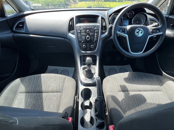 Used Vauxhall Astra 2014 for sale - 74151647: Photo 3