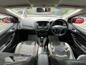 Used Ford Focus 2015 for sale - 78407894: Photo