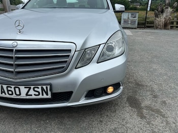 Used Mercedes-Benz E Class 2010 for sale - 79311472: Photo