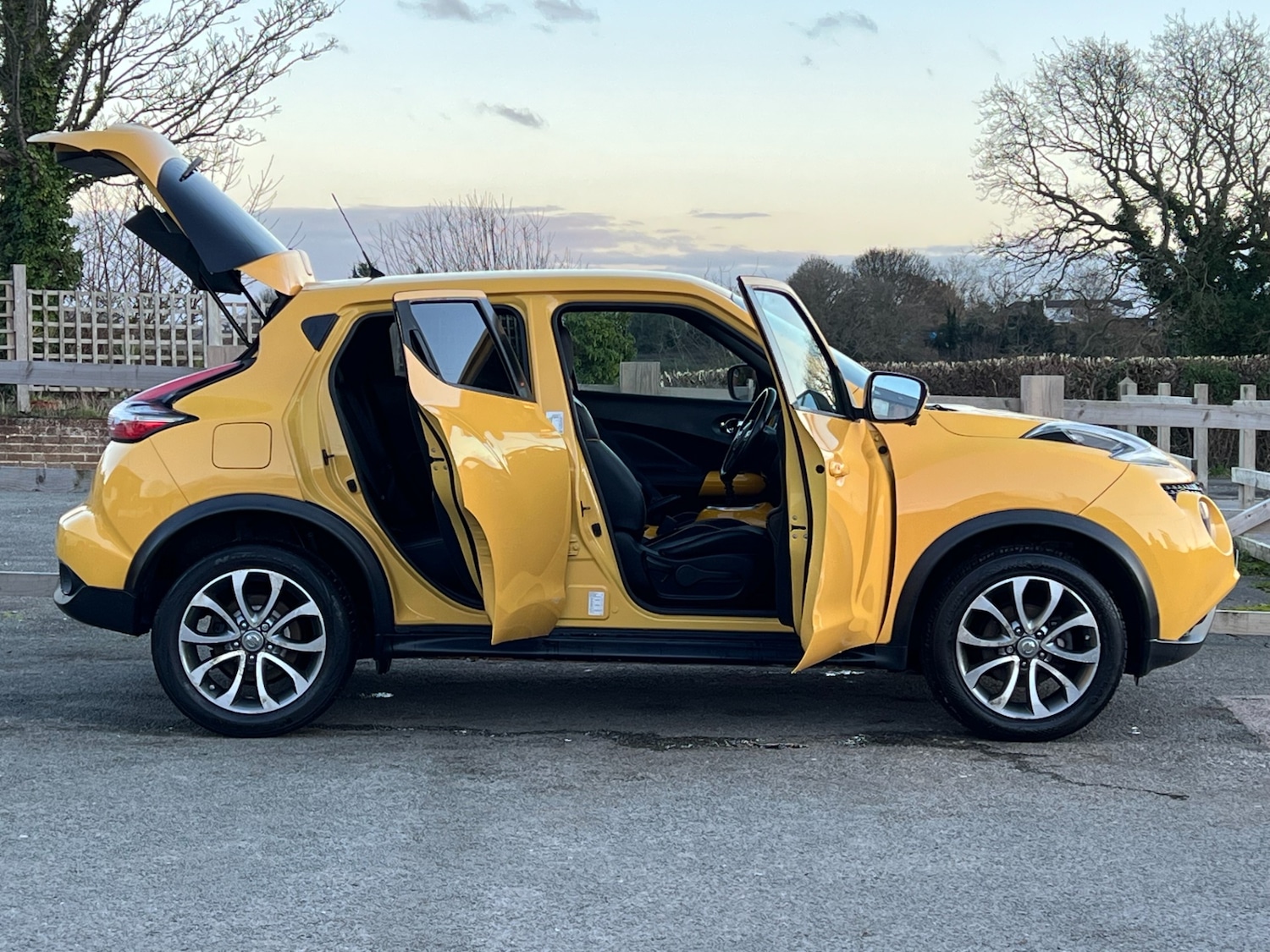 Used Nissan Juke 2014 for sale - 76845331: Photo 17