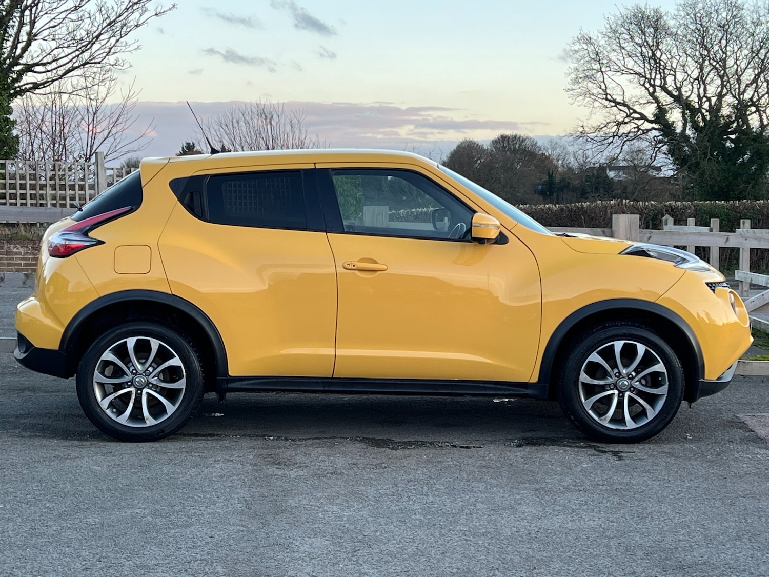 Used Nissan Juke 2014 for sale - 76845331: Photo 9
