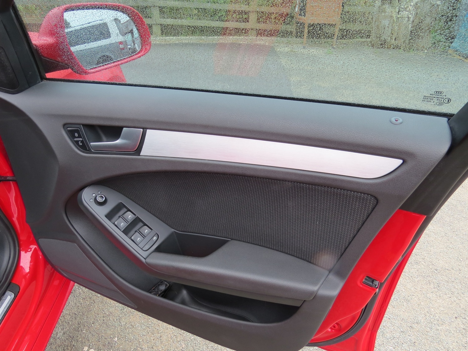 Used Audi A4 2011 for sale - 76220313: Photo 25