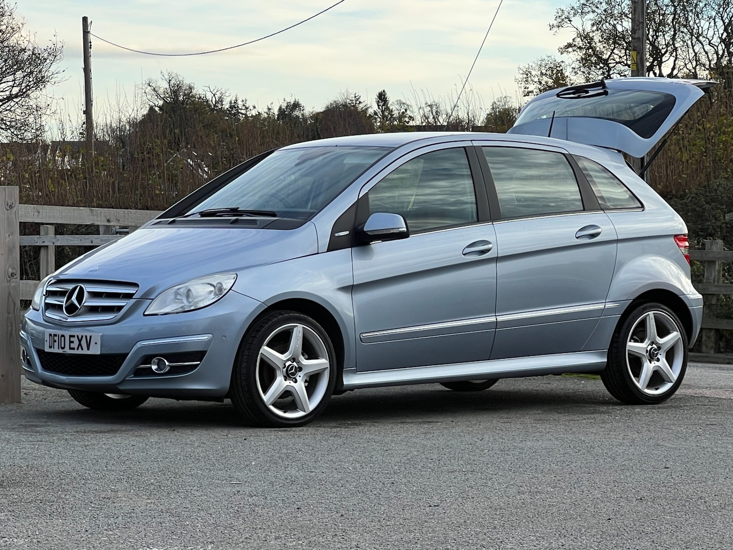 Used Mercedes-Benz B Class 2010 for sale - 76494126: Photo 25
